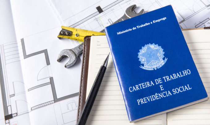 carteira assinada na construção