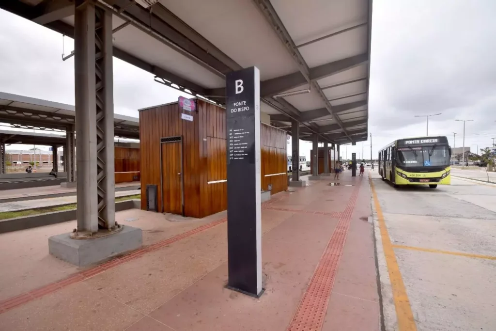 terminal e parque urbano