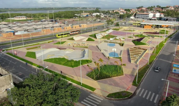 terminal e parque urbano