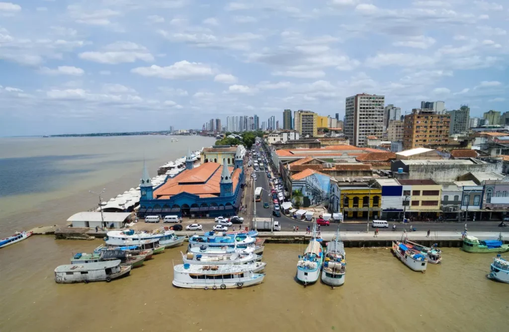 morar em barcos