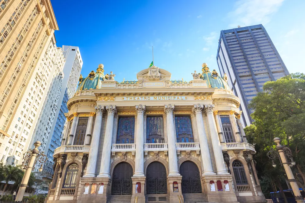 fachada do Teatro Municipal do Rio de Janeiro